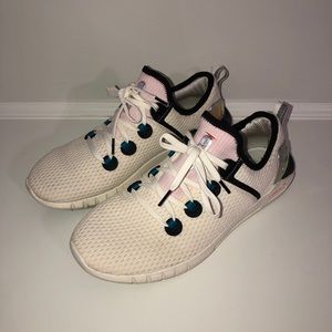 Under Armour HOVR shoes